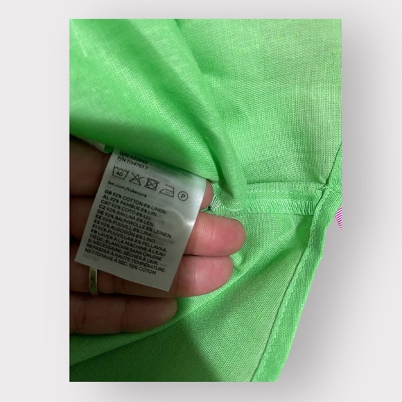 H&M pretty green button up shirt - Picture 7 of 8